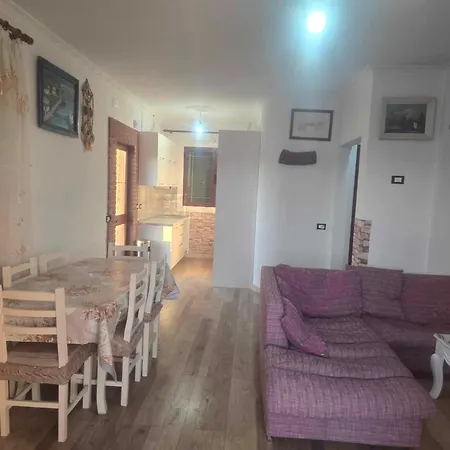 Appartamento House Kledi & Ilda Durrës