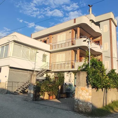 Apartamento Kledi & Ilda